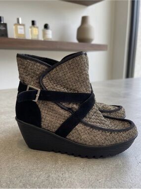 Bernie Mev Woven Tweed Ankle Wedge Boots in Taupe and Black NEW